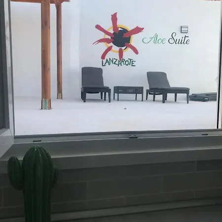 Aloe * Tías